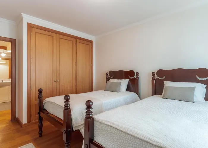 Residencia Costa Do Sol * 푼샬